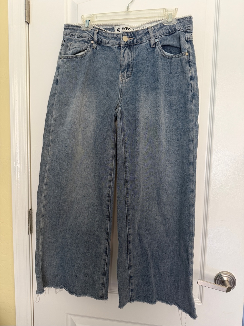 PTCL Pearl Waist Wide Leg Jeans Size 29 Altered 25” Inseam